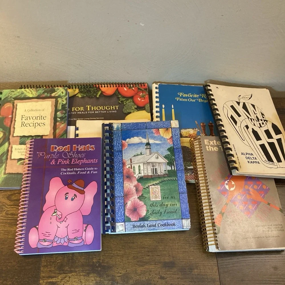 Spiral Cookbook Lot of 8 Sourced in Pittsburgh Area Church Lady Granny‎ Recipes